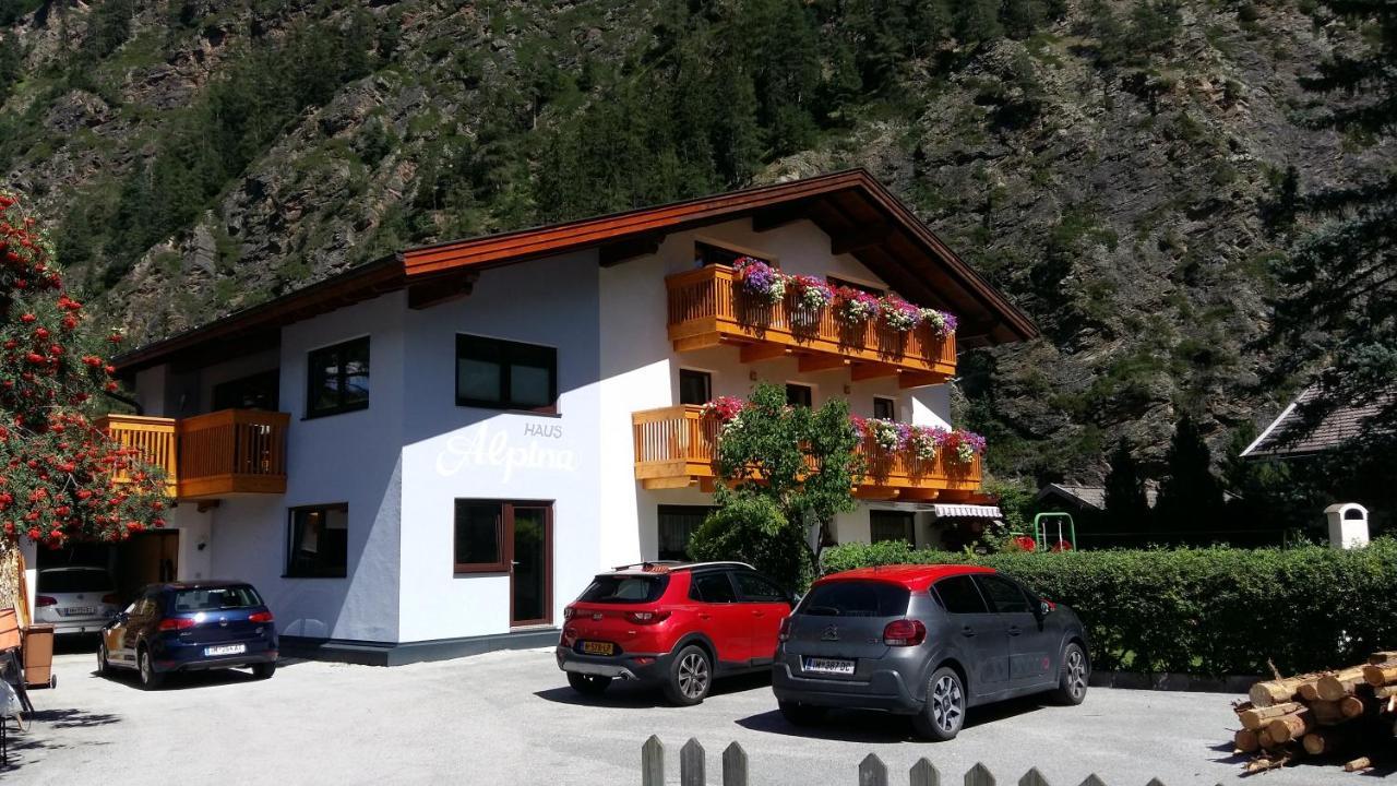 Hotel Haus Alpina Längenfeld Exteriér fotografie