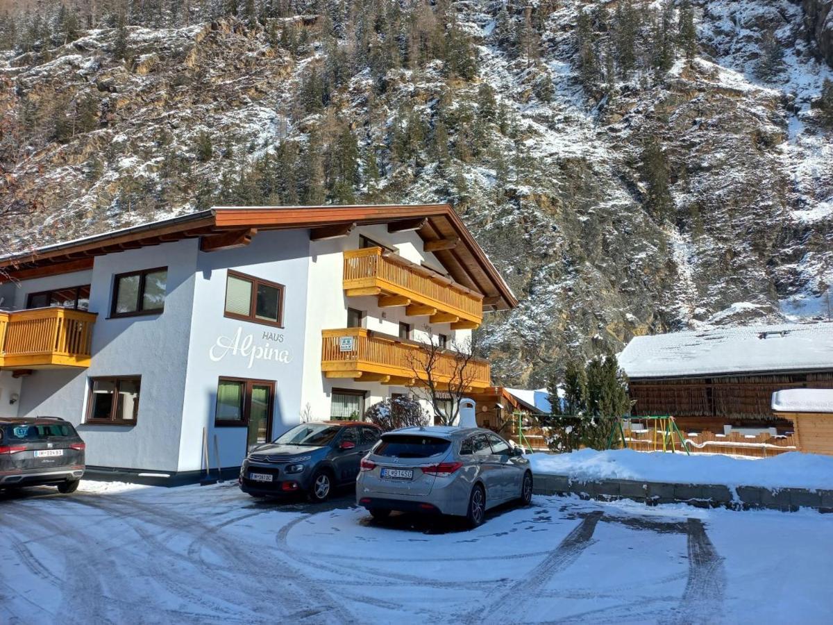 Hotel Haus Alpina Längenfeld Exteriér fotografie